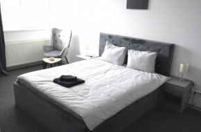 Luana Airport Apartments #8